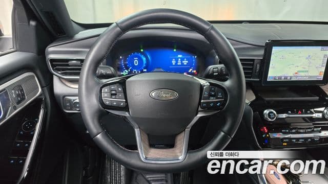 Ford Explorer 6세대 3.0 Platinum 4WD, 2022 13