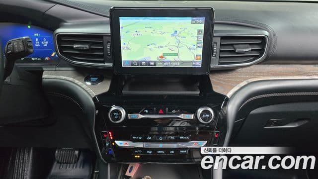 Ford Explorer 6세대 3.0 Platinum 4WD, 2022 14