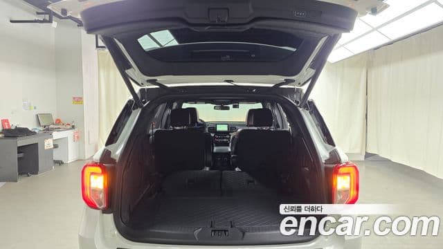 Ford Explorer 6세대 3.0 Platinum 4WD, 2022 20