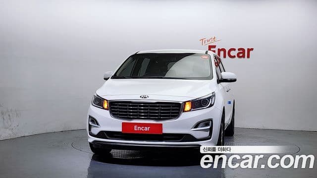 Kia The / новый New Carnival 11인승 Deluxe, 2019 3