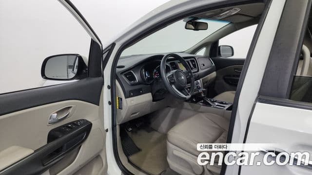 Kia The / новый New Carnival 11인승 Deluxe, 2019 10
