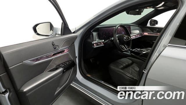BMW 7시리즈 (G70) 740i sDrive M Sport Individual, 2023 10