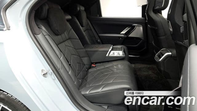 BMW 7시리즈 (G70) 740i sDrive M Sport Individual, 2023 12