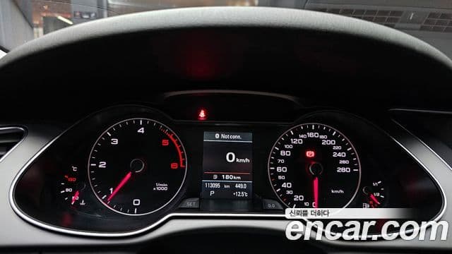 Audi New A4 B8, 2015 8