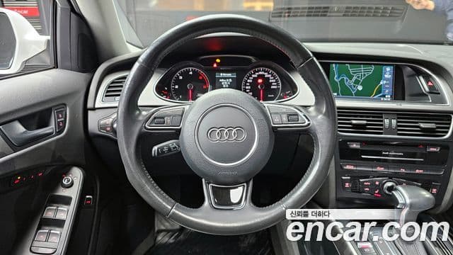 Audi New A4 B8, 2015 13