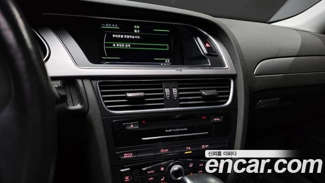 Audi New A4 B8, 2015 15