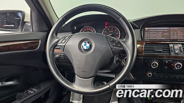 BMW 5시리즈 (E60) 528i седан, 2008 16