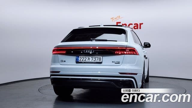 Audi Q8 (4M) Premium, 2023 4