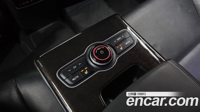 Kia The / новый New K7 Prestige Special, 2013 19