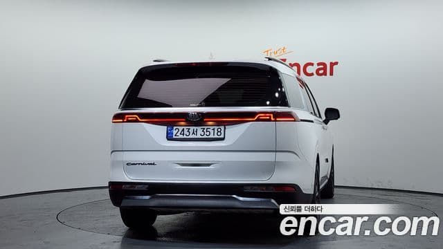 Kia Carnival 4세대 Signature, 2021 4