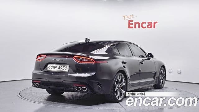 Kia 스팅어 Masters, 2018 2