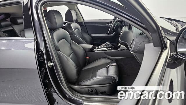 Kia 스팅어 Masters, 2018 12