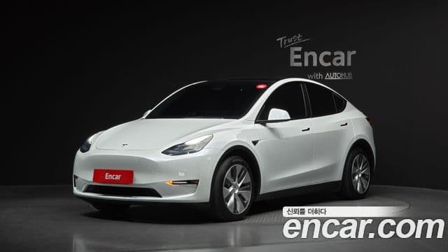 Tesla модель Y Long Range AWD, 2021 1