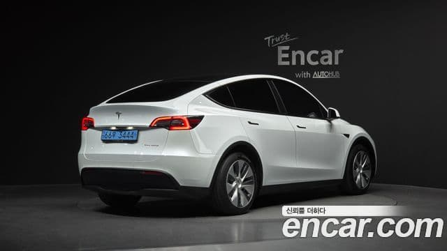 Tesla модель Y Long Range AWD, 2021 2