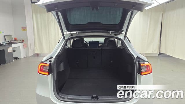 Tesla модель Y Long Range AWD, 2021 20