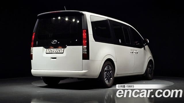 Hyundai Staria Modern, 2022 2