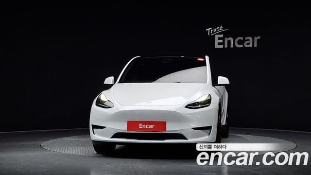 Tesla модель Y, 2023 3