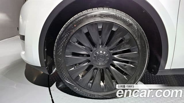 Tesla модель Y, 2023 все фото