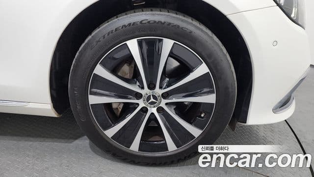 Mercedes-Benz E-класс W213 Exclusive, 2021 все фото