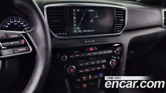 Kia Sportage The / новый Bold Intelligent, 2019 16