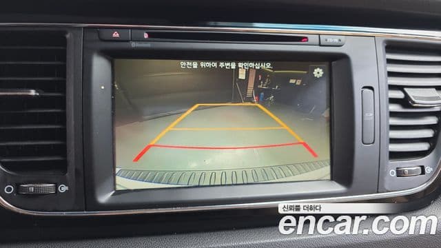 Kia All New Carnival Prestige, 2016 15