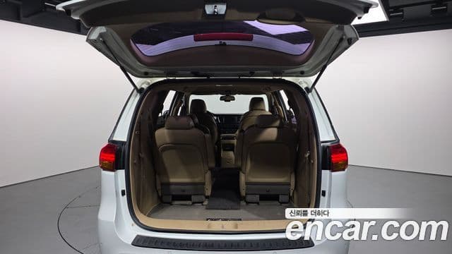 Kia All New Carnival Prestige, 2016 20