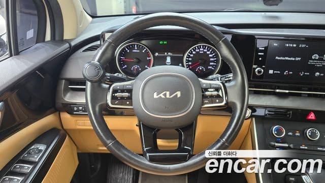 Kia Carnival 4세대 Prestige, 2023 13