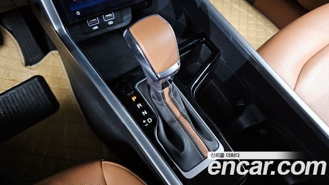 KG모빌리티(SsangYong) Torres T7, 2023 9