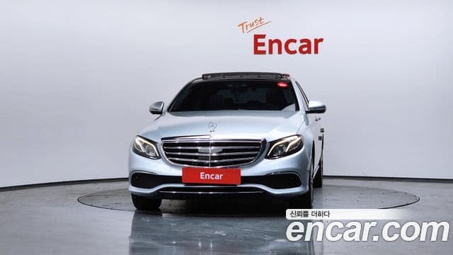 Mercedes-Benz E-класс W213 Exclusive, 2018 3