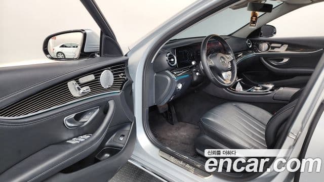 Mercedes-Benz E-класс W213 Exclusive, 2018 10