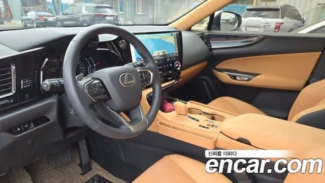 Lexus NX350h 2세대 Premium, 2025 11