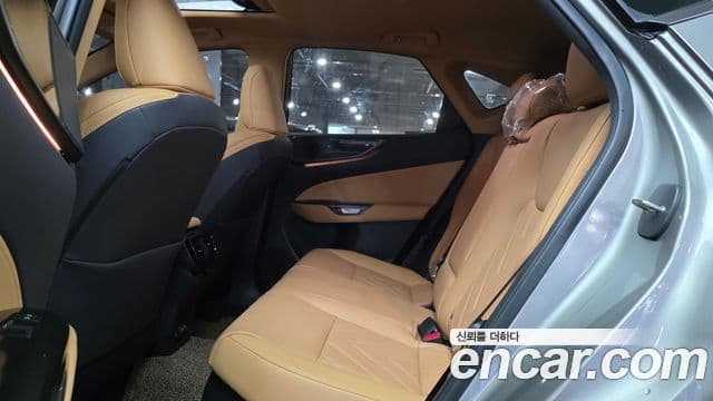 Lexus NX350h 2세대 Premium, 2025 15