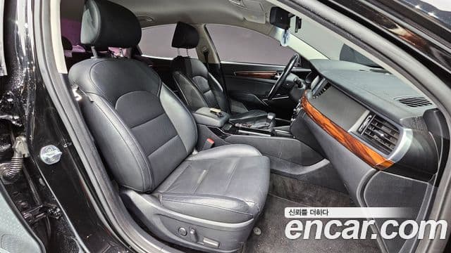 Kia All New K7 Prestige, 2016 10