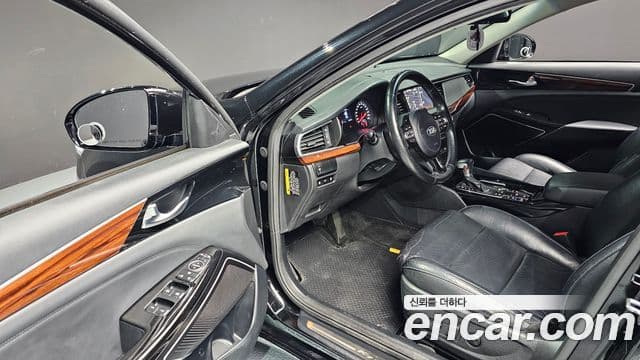 Kia All New K7 Prestige, 2016 11