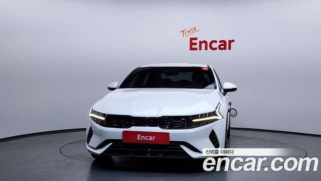 Kia K5 гибрид 3세대 Signature, 2023 3