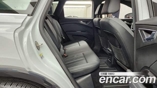 Audi Q4 e-Tron (F4) Premium, 2023 12