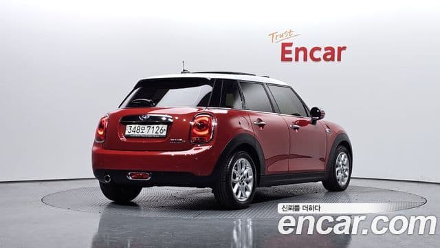 Mini Cooper D 3세대, 2017 2