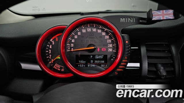 Mini Cooper D 3세대, 2017 8