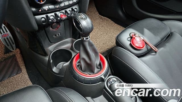 Mini Cooper D 3세대, 2017 9