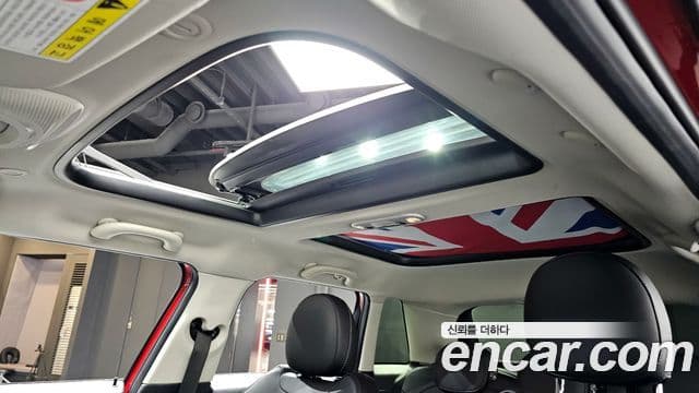 Mini Cooper D 3세대, 2017 19