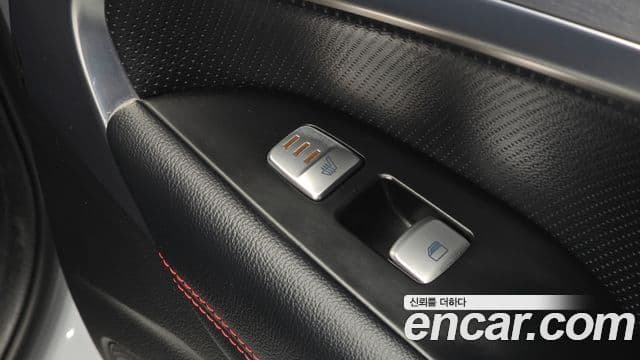 Genesis G70 Advanced, 2018 18