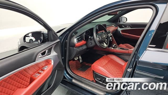 Genesis The / новый New G70, 2022 11