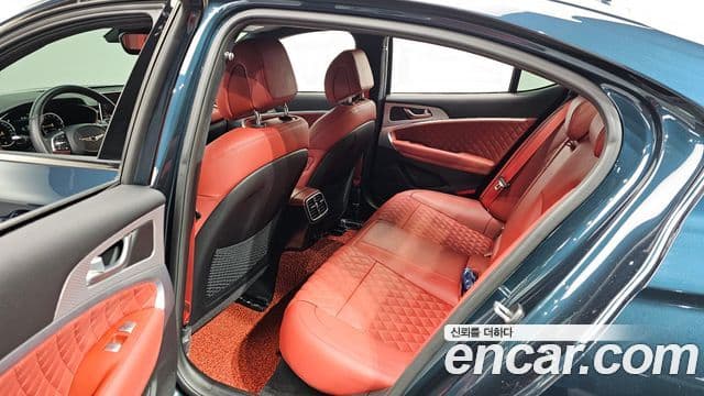 Genesis The / новый New G70, 2022 17