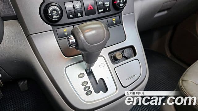 Kia Carnival R R Special, 2011 9