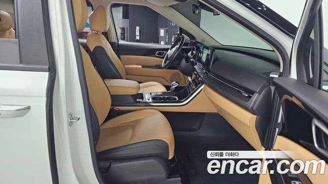 Kia Carnival 4세대 Prestige, 2022 11