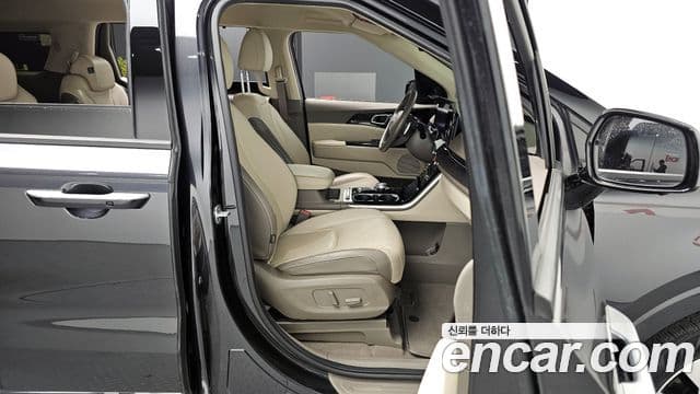 Kia Carnival 4세대 Signature, 2021 11