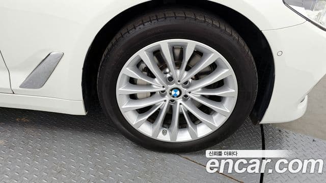 BMW 5시리즈 (G30) 530i Luxury Plus, 2019 все фото
