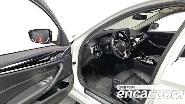 BMW 5시리즈 (G30) 530i Luxury Plus, 2019 10