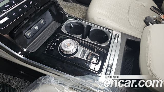 Kia Carnival 4세대 Signature, 2023 9