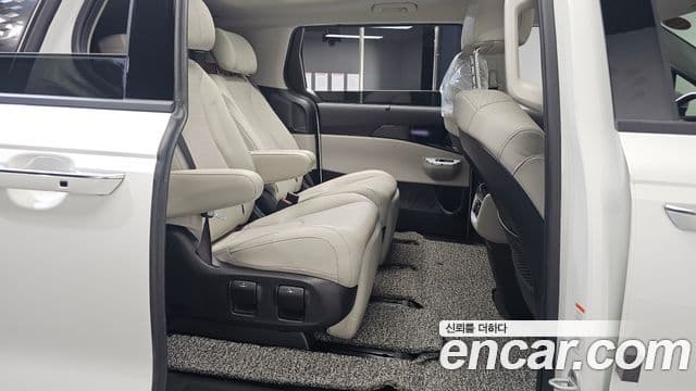 Kia Carnival 4세대 Signature, 2023 12